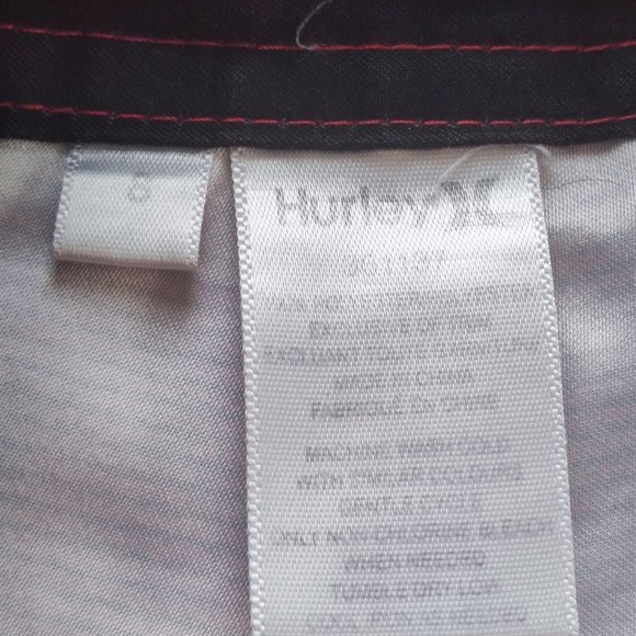 Hurley board short maroon plaid boy's size 8 - Picture 3 of 7